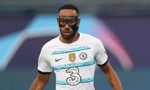 “Vì không muốn ích kỷ nên Aubameyang không sút”