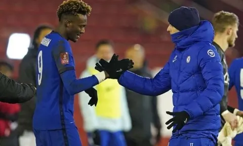 Vì một cái tên, Ferdinand chỉ trích Thomas Tuchel