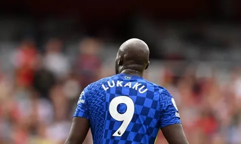 Vì sao Chelsea bất lực với Lukaku?