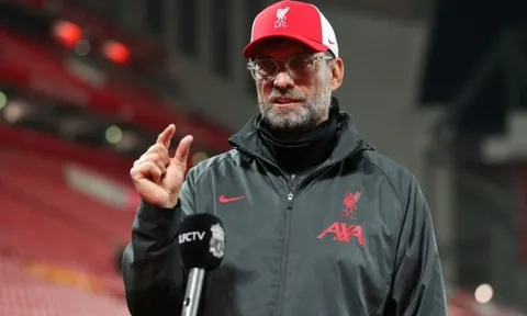Vì sao Klopp loại Sadio Mane khỏi đội hình Liverpool?