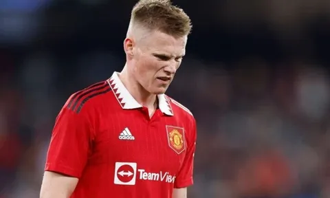 Vì sao McTominay vắng mặt trước Aston Villa?