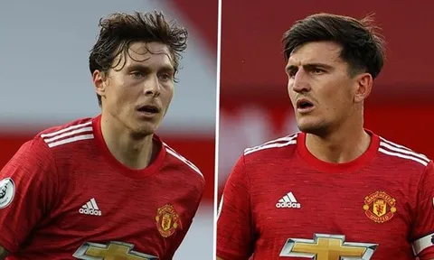 "Với hàng thủ hiện tại, Man United không thể mơ vô địch"