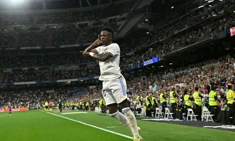 Vinicius lập hat-trick giúp Real thắng 6-0