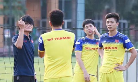 Bác sĩ Choi úp mở khả năng Đình Trọng bình phục dự SEA Games 30