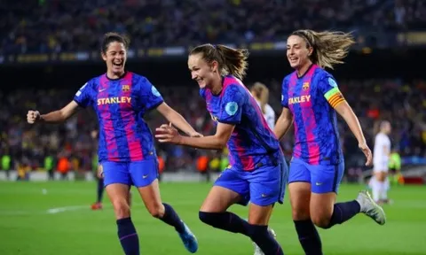 Thắng 30/30 trận và ghi 159 bàn, nữ Barca vẫn thất bại ở CK Champions League