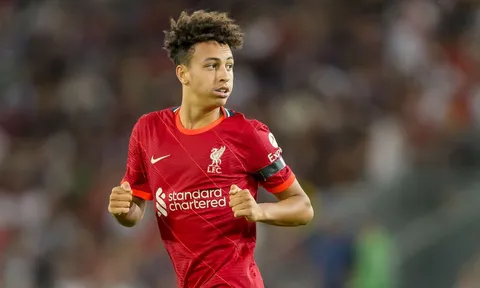 Với 1 tài năng, Liverpool đã nhìn thấy phương án cho tương lai