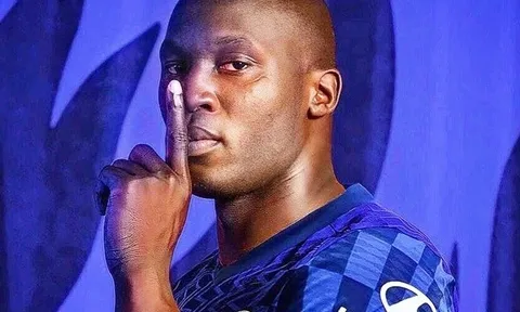 Với Lukaku, Chelsea sở hữu 2 đội hình cực chất
