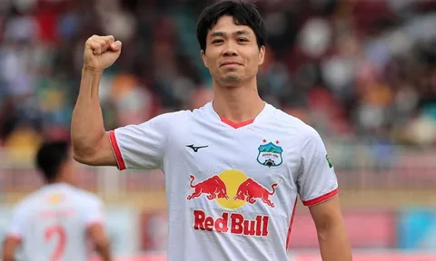 Vòng 6 V-League: HAGL giải hạn; 'Bàn tay của Chúa'