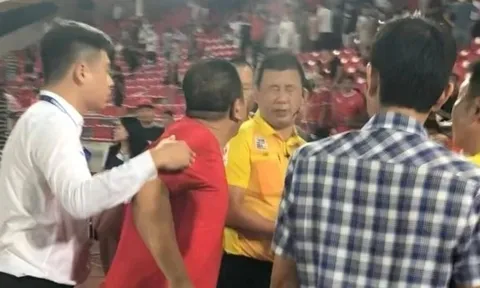 Vụ trọng tài bị nhổ nước bọt: "Tôi cũng chỉ vì yêu đội bóng"