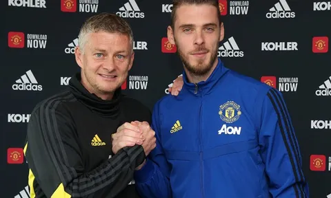 Vừa ký xong HĐ kỷ lục, Man Utd lại gây sốc với thương vụ 50 triệu