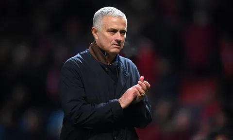 Vừa 'nhá hàng', Mourinho đã khiến cả Premier League 'dậy sóng'