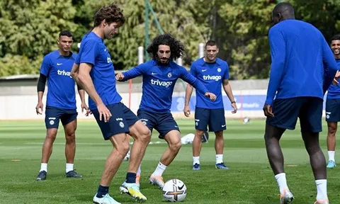 Vừa ra mắt, tân binh kỷ lục đã gây chú ý tại Chelsea