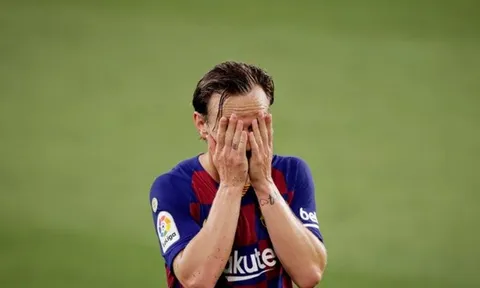 Vừa rời Nou Camp, "trụ cột ăn 3" lên tiếng chỉ trích Barcelona