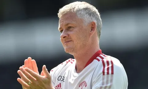 Vừa trở lại, báu vật Man Utd gửi ngay thông điệp hâm nóng Old Trafford