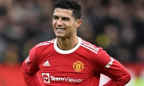 Vùi dập Man Utd, Pep Guardiola nhắc đến Ronaldo