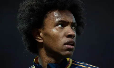 Rời Arsenal, màn tái xuất của Willian thành cơn ác mộng