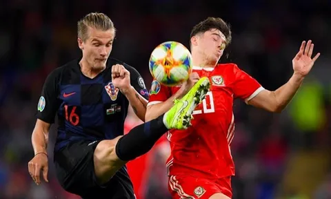 Daniel James bất tỉnh, CĐV Man Utd "điên máu" với Giggs