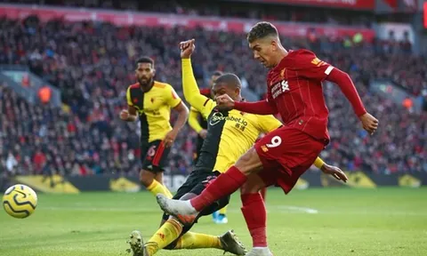 VAR đã khiến Liverpool mất một bàn thắng khó tin thế nào?
