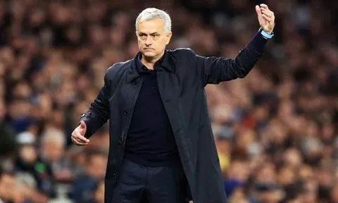Man Utd làm điều "tình nghĩa" với Mourinho trong ngày ông về Old Trafford