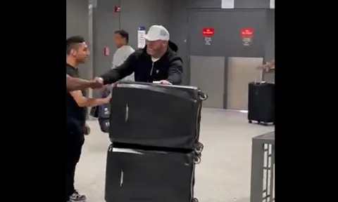 Rooney đặt chân đến Mỹ, chuẩn bị nối gót Bale gây bão MLS