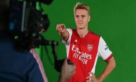 Mikel Arteta nói thẳng về đẳng cấp của Odegaard
