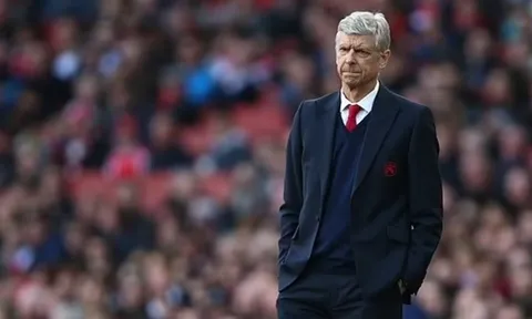 Wenger có thể trở lại làm HLV