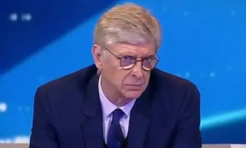 Wenger: "Cuộc đua đã khép lại"