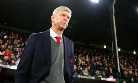 "Giáo sư" Wenger đã có giải pháp thay đổi luật việt vị