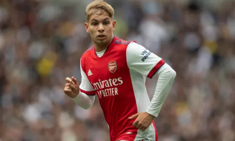 Wilshere lý giải điều thiệt thòi của Smith Rowe ở Arsenal