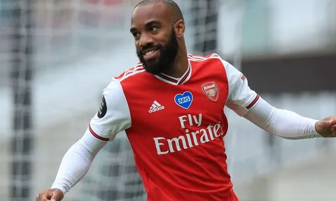 Xác định 2 “họng pháo” thay thế, Arsenal sẵn sàng chia tay Lacazette