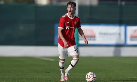Xác nhận: Hết hợp đồng tại Man Utd, sao trẻ Quỷ đỏ đến La Liga