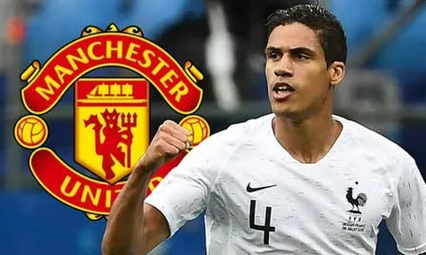 Xác nhận M.U gật đầu, nạn nhân đầu tiên của Varane rời OTF