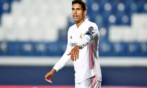 Xác nhận: Real gửi tối hậu thư cho Man Utd về Varane