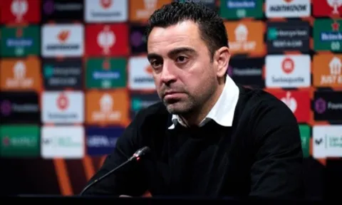 Fabrizio Romano xác nhận 4 cái tên chia tay Barcelona