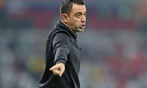 Xavi bất ngờ tiến cử HLV thay thế Ronald Koeman