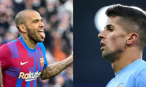 Xavi đang biến Alves thành phiên bản Cancelo của Pep Guardiola