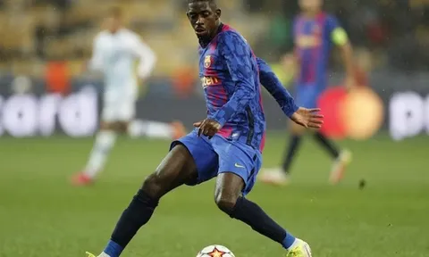 Xavi sốc vì Dembele