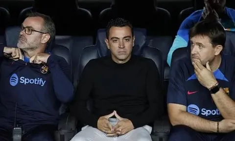 Xavi: "Tôi thất bại với tư cách 1 HLV"