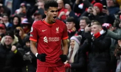 Xem Liverpool đá, Tuchel nhận xét Luis Diaz