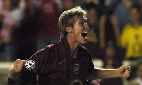 Xếp hạng 8 cầu thủ Barcelona chiêu mộ từ Arsenal