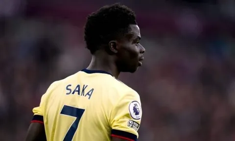Xếp hạng 8 số 7 trong lịch sử Arsenal: Saka sau 3 người