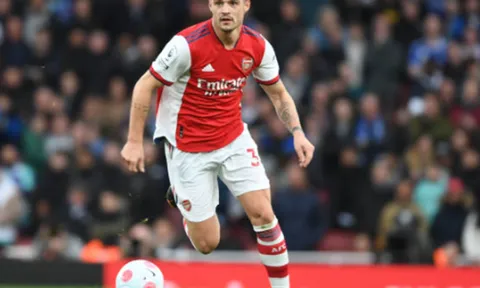 Hạ Chelsea, Xhaka lập tức gửi 'chiến thư' đến Man Utd