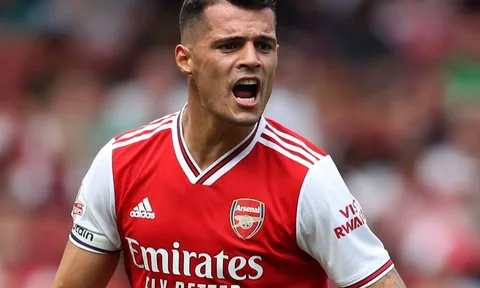 Xhaka mắng thẳng mặt 1 cầu thủ Arsenal