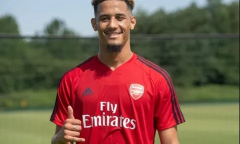 Xoa dịu Saliba, Arsenal có động thái mới