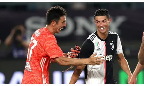 XONG! Buffon chốt tương lai với Juventus