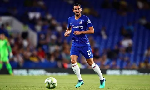 XONG! Chelsea chia tay "tàn dư của Conte"