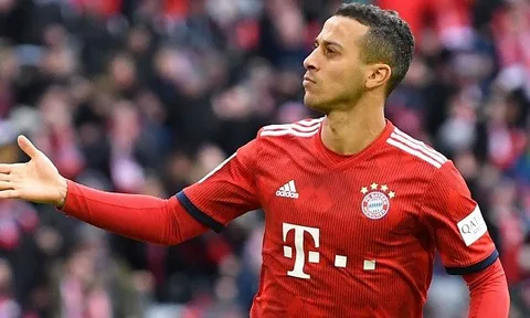 XONG! Rõ khả năng Thiago Alcantara gia nhập Chelsea
