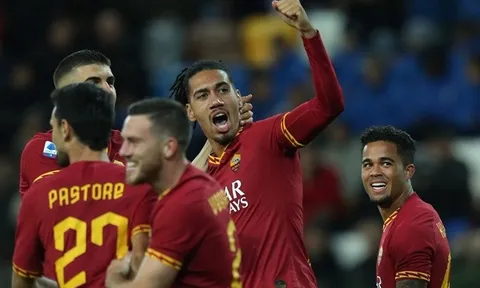 XONG! Smalling nhấn mạnh 1 điều, Man Utd khỏi lo Roma ve vãn