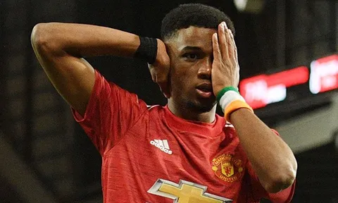 XONG! Solskjaer lên tiếng về khả năng ra sân của Diallo trận Granada