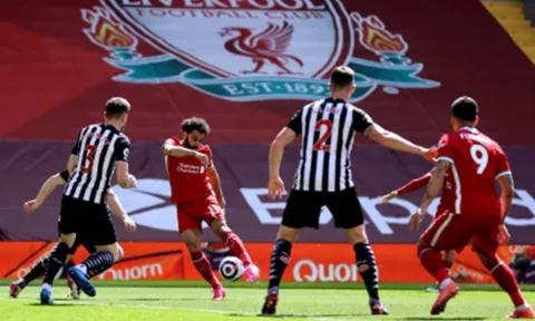 Xử lý đẳng cấp, Salah viết sử ở Liverpool
